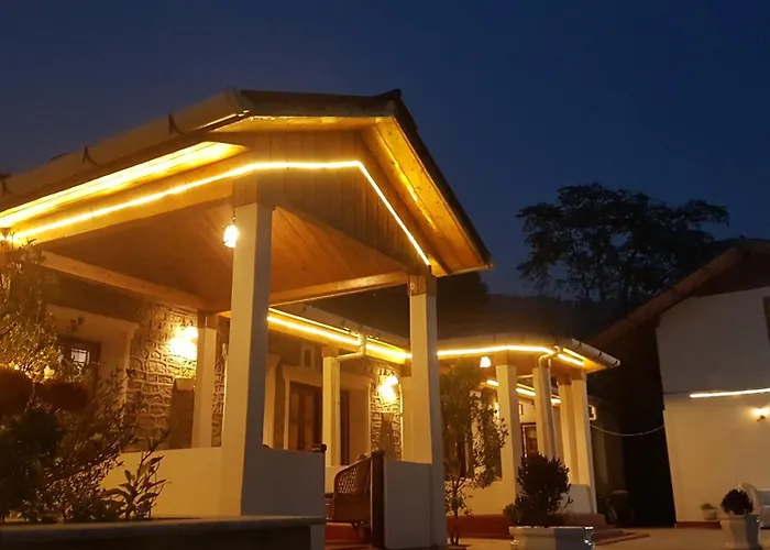 Takdah Heritage Bungalow No 10